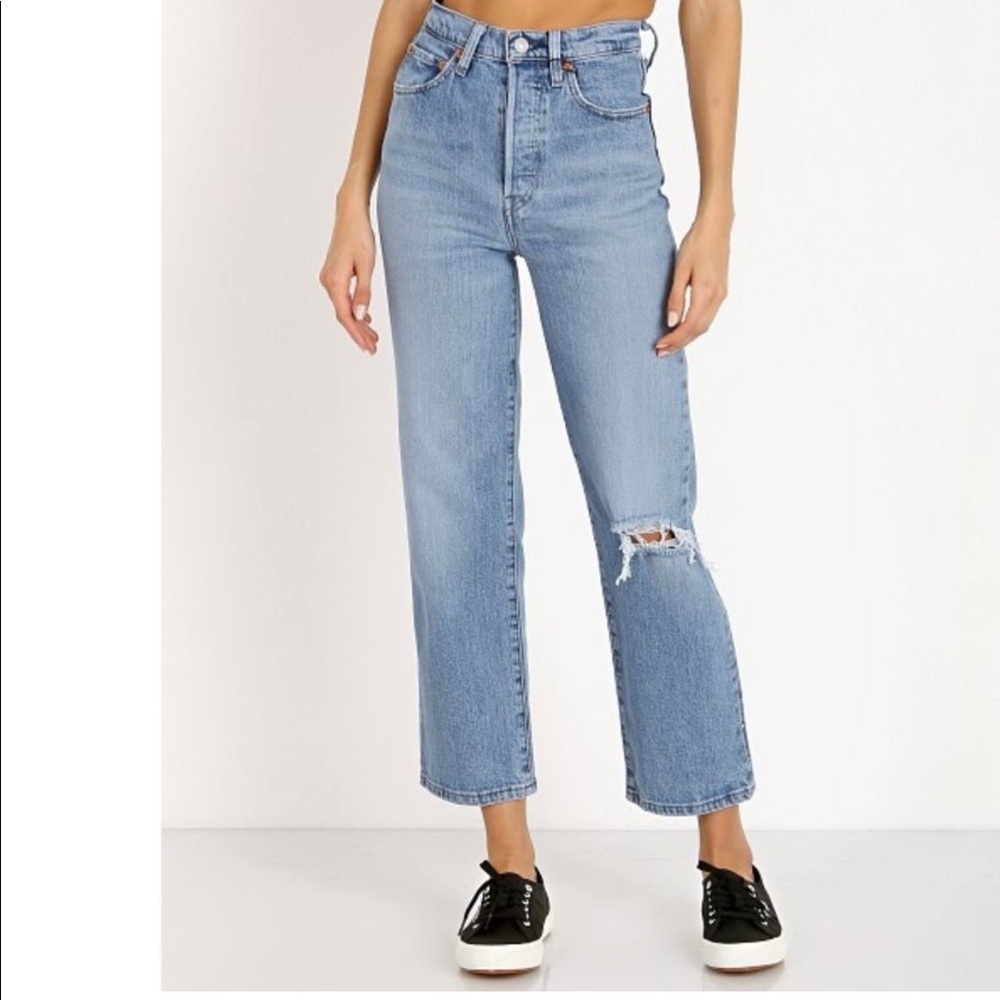 Levi’s Ribcage Straight